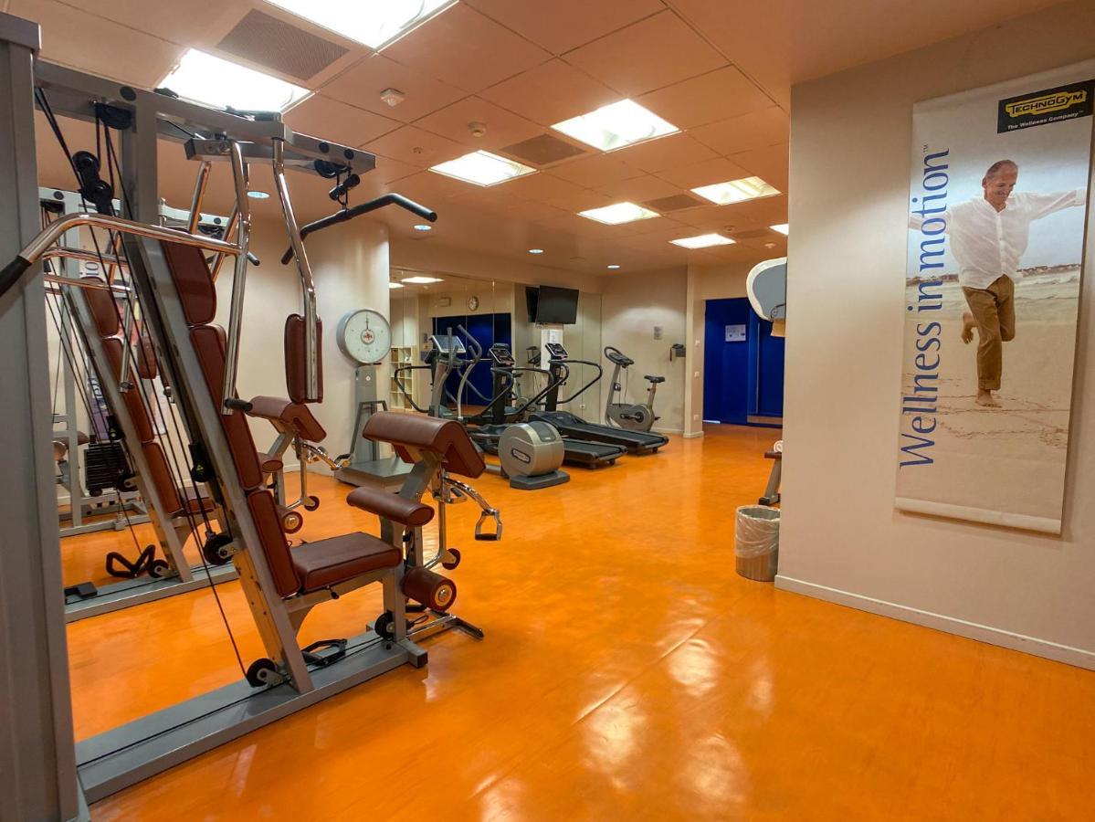 Best Western Plus Hotel Le Favaglie Cornaredo Esterno foto
