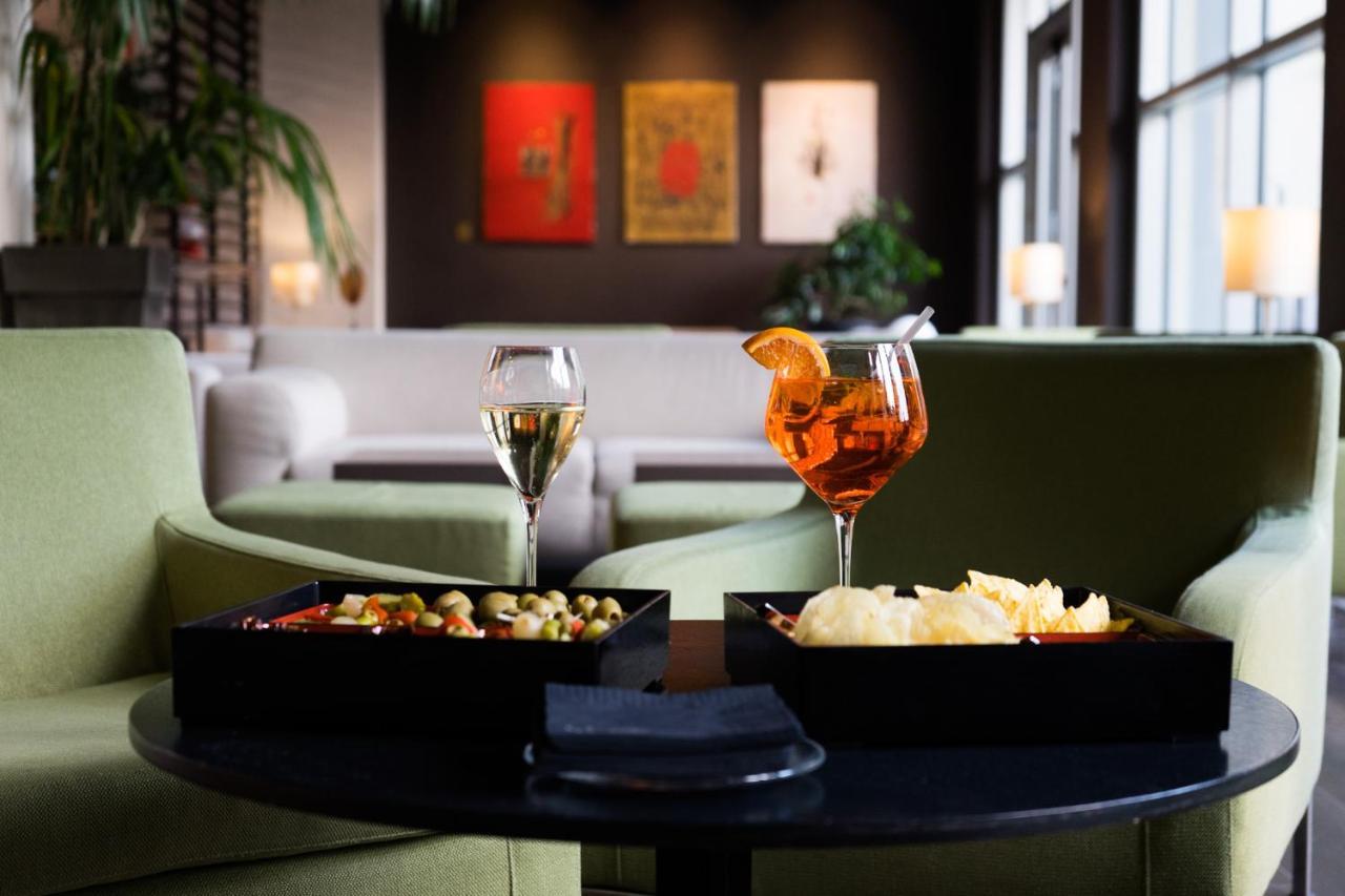 Best Western Plus Hotel Le Favaglie Cornaredo Esterno foto