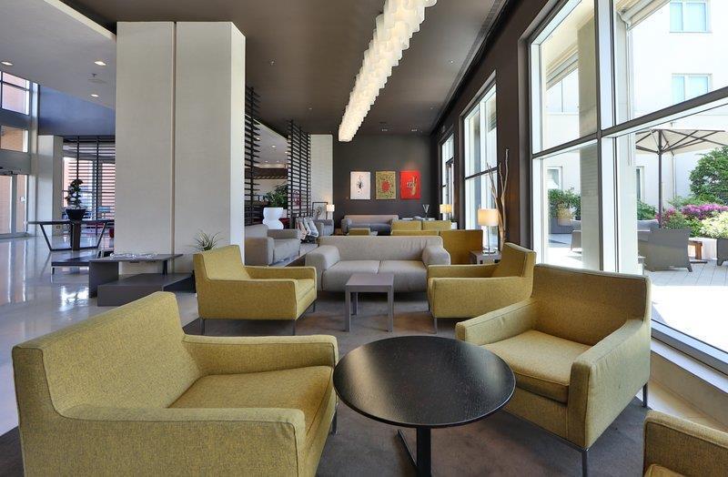 Best Western Plus Hotel Le Favaglie Cornaredo Esterno foto