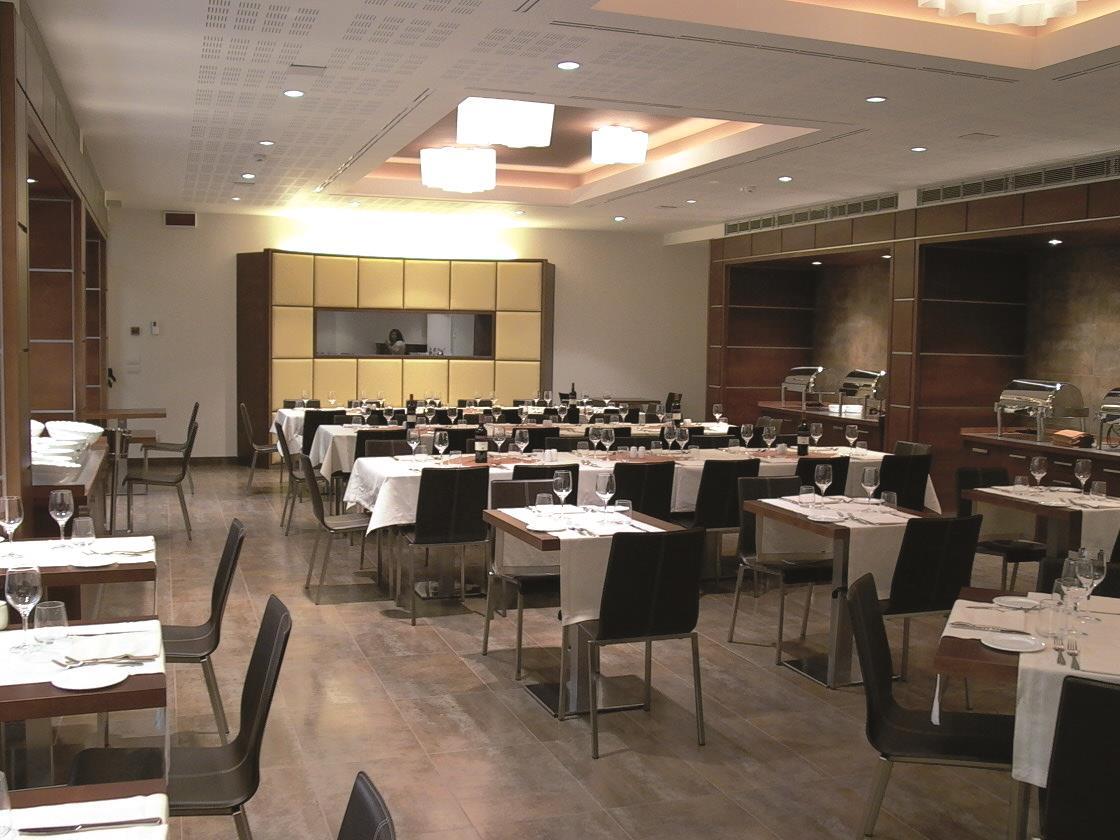 Best Western Plus Hotel Le Favaglie Cornaredo Esterno foto