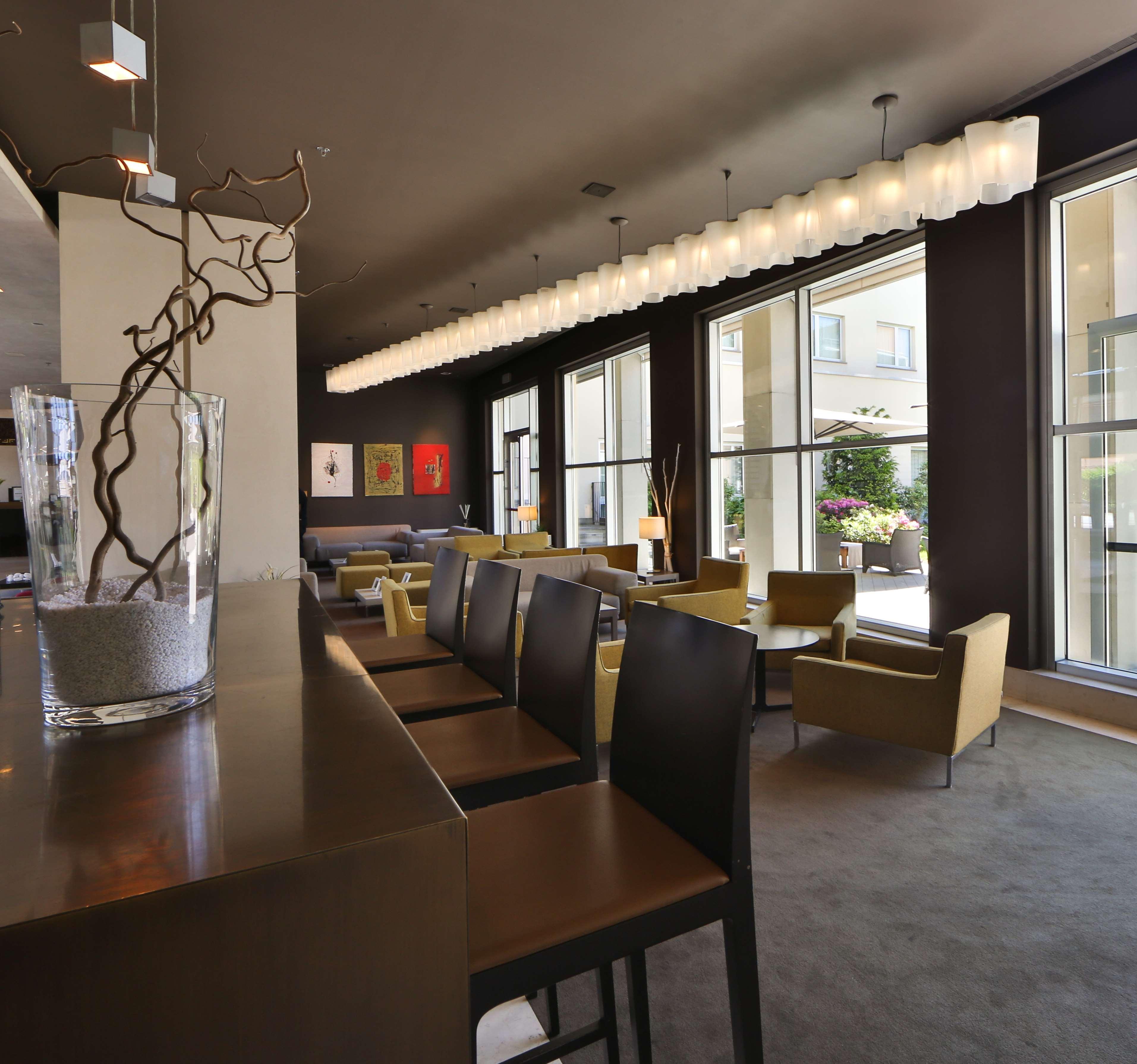 Best Western Plus Hotel Le Favaglie Cornaredo Esterno foto
